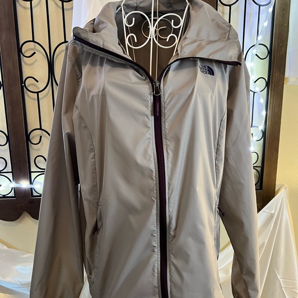The North Face Jackets & Blazers - The North Face Women's Gray Windbreaker Jacket